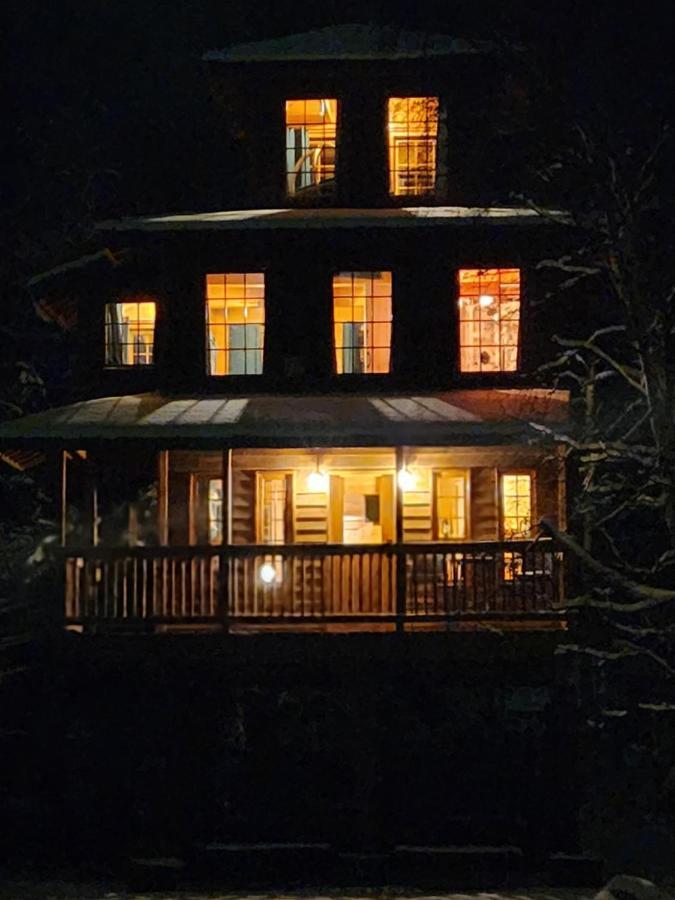 The Eagle'S Nest Treehouse Cabin Palmer Dış mekan fotoğraf