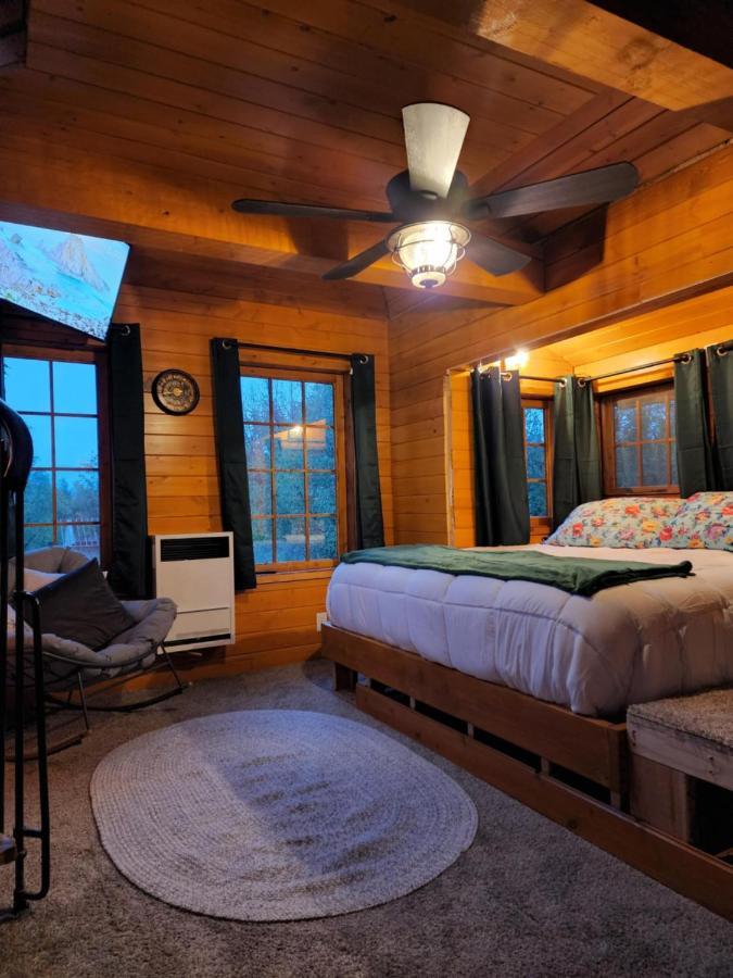 The Eagle'S Nest Treehouse Cabin Palmer Dış mekan fotoğraf